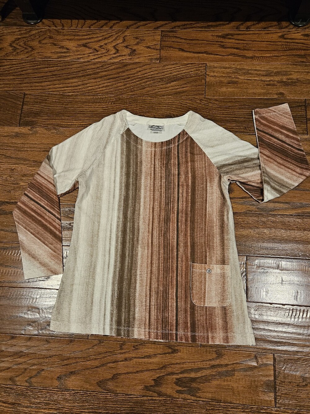 NWOT Wild Palms Women Brown/Beige Scoop Neck Striped Long Sleeve Top - Small
